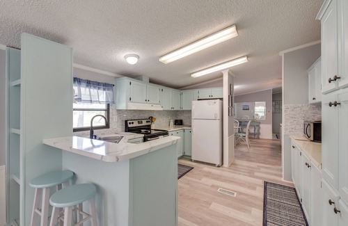 West Panama City Beach Casa | PCB Family Home w/Sunroom, 1 Mi to Shore!
