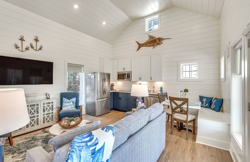 Panama City Beach Cabaña | PCB 'Margaritas & Parrots in Paradise' Bungalow