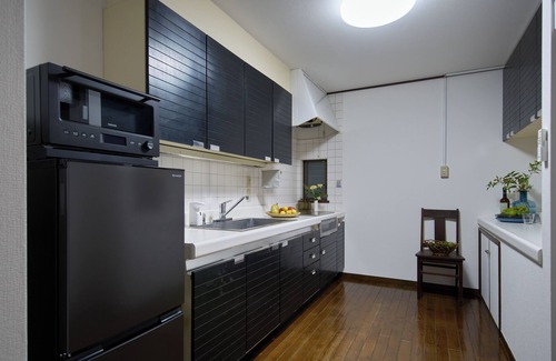 Sangenjaya Apartamento | PDO inn Sangenjaya Art residence