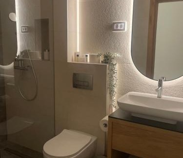 Sremski Karlovci Cama Y Desayuno | Pećina Stroga - Bjelica Winery Rooms