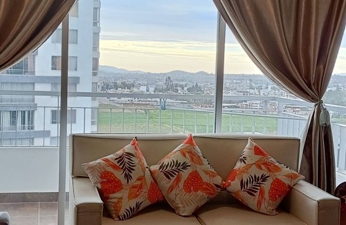 Jose Luis Bustamante y Rivero Apartamento | In apartment with beautiful views