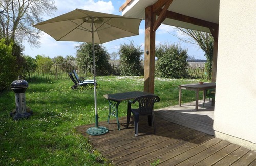 Blaignan Casa | peace among the vinyards