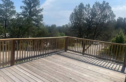 Ruidoso Downs Casa | Peace and Quite in the Downs!