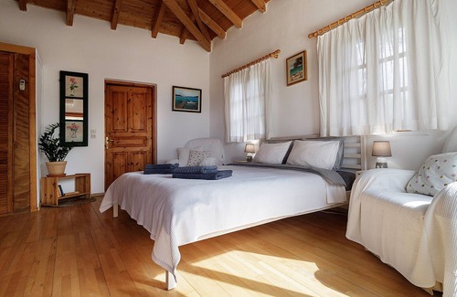 Vigklafia Villa | Alquiler de vacaciones en Greek Blue Sea