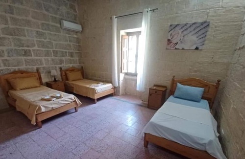 Zebbug Cabina | Peace Heaven Farmhouse Zebbug Gozo, with pool