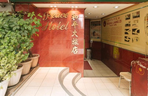 Santa Cruz Hotel | Peace Hotel by RedDoorz