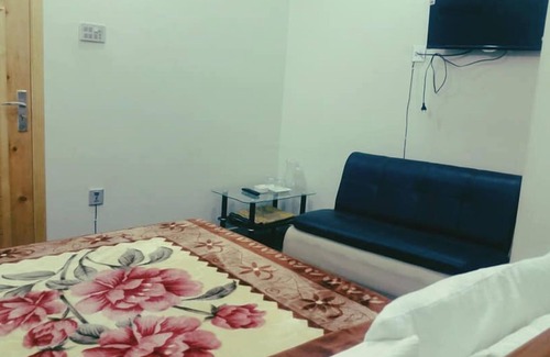 Mingora Hotel | Peace Palace Hotel