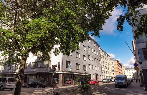 Punavuori Apartamento | Peaceful 1BR in Design District