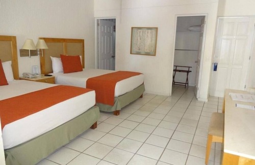 Campo de Golf Fonatur Hotel | Peaceful 1BR Condo in Los Cabos Royal Park