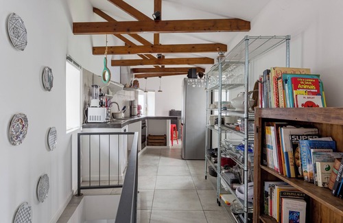 Penedo Cabaña | Peaceful 2-br Townhouse With Pool in Colares