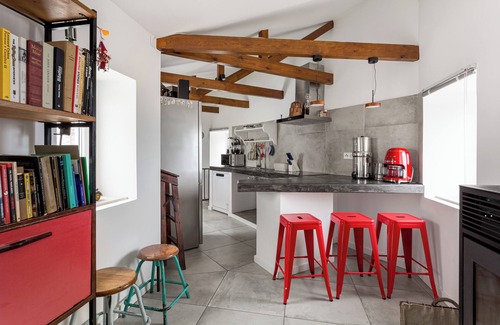 Penedo Cabaña | Peaceful 2-br Townhouse With Pool in Colares