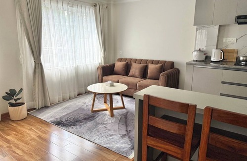 Nagarjun Apartamento | Peaceful 2BHK Retreat | Near Forest Reserve