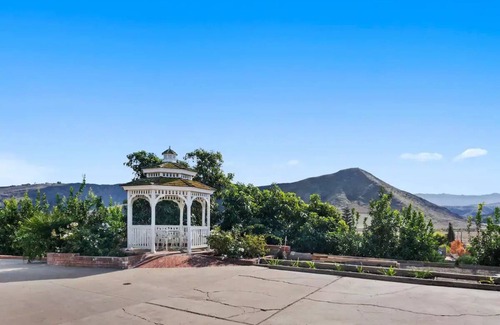 Camarillo Casa | Peaceful 3 bedroom ranch house
