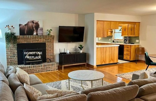 Fort Valley Casa | Peaceful 3-bedroom creek access house in Fort Valley with mountain views