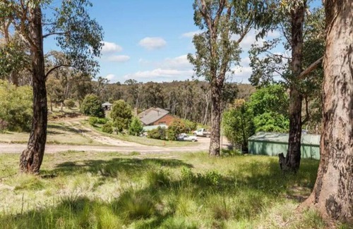 Heathcote Junction Casa | Peaceful 3 bedroom villa with gaming room