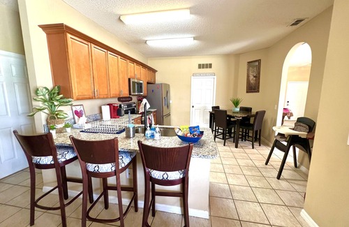 Crescent Lakes Casa | Peaceful 4BA/2BA home located in Central Florida!