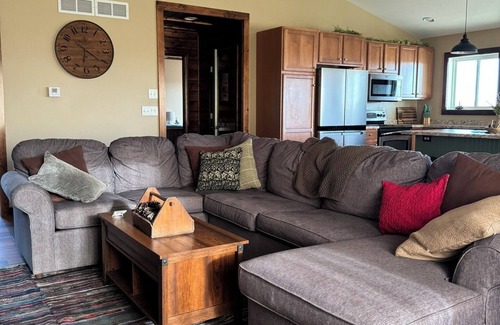 Williamsburg Casa | Peaceful and Cozy Country Retreat w/views