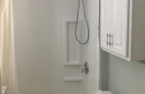 North Canton Casa | Peaceful and Family-friendly