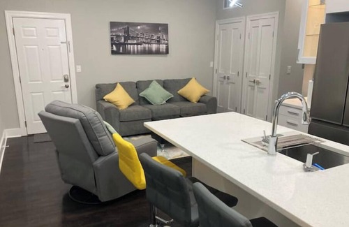 Livingston Apartamento | Peaceful and modern retreat
