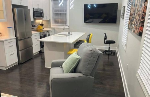 Livingston Apartamento | Peaceful and modern retreat