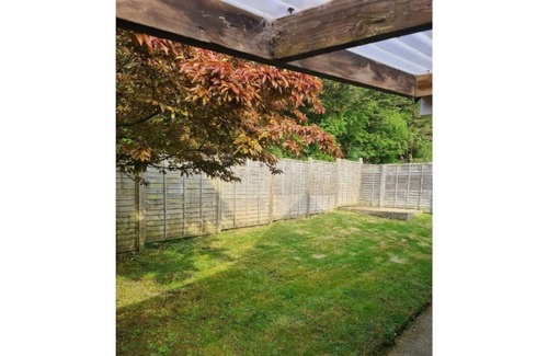 Ryde Casa | Peaceful and quiet property with Pool and Gym