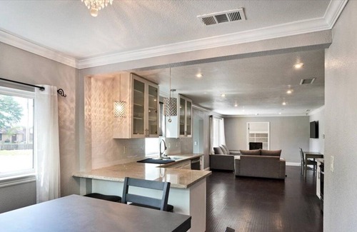 Arden-Arcade Casa | Peaceful and Spacious 3-Bedroom House in Great Neighborhood -- w/ Parking