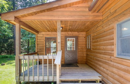 Mount Pocono Cabina | Peaceful Area Near Attractions