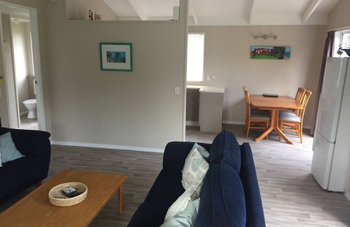 Waikanae Casa | Tranquilo bach ubicado cerca de la playa