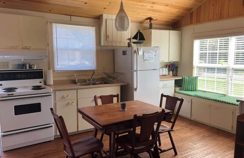 Shediac Cabaña | Peaceful Beach Cottage