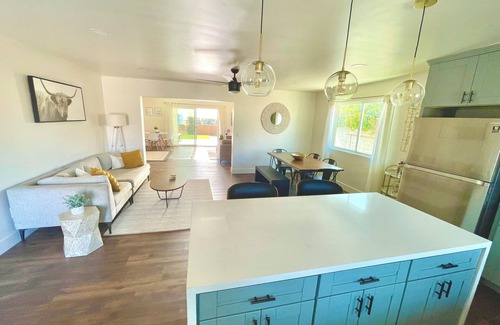 Linda Vista Casa | Peaceful Canyon Retreat in the Heart of San Diego. Family & Pet friendly