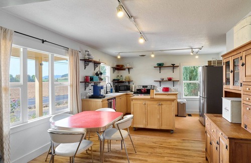 Carlton Casa | Peaceful Carlton Farmhouse