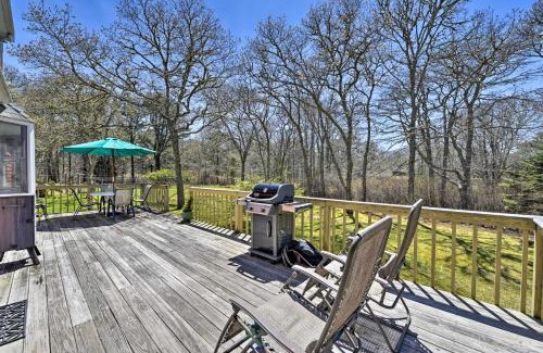 Menemsha Casa | Peaceful Chilmark Farmhouse by Menemsha Beach