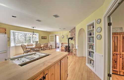 Menemsha Casa | Peaceful Chilmark Farmhouse by Menemsha Beach