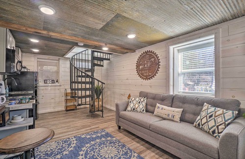 Cookeville Cabina | Peaceful Cookeville Cabin on 52 Acres!