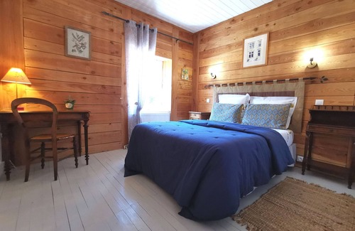 Sembadel Cama Y Desayuno | Casa rural tranquila con terraza y se admiten mascotas