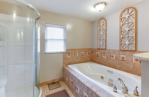 Council Casa | Peaceful Delco Family Home w/ Private Deck!