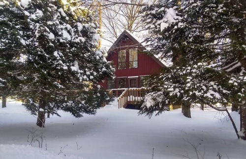Locust Paradise Chalet De Esquí | Peaceful escape in Poconos near fun activities