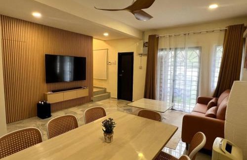 Subang Jaya Casa | Peaceful Escape - Landed Endlot House Subang Jaya
