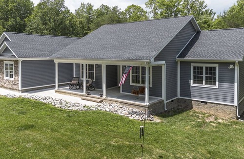 Rockbridge Baths Casa | Peaceful Escape Near VMI, WLU & VA Horse Center