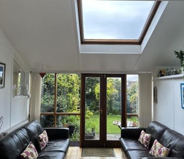 Horfield Casa | Peaceful Family Retreat Near Gloucester Road
