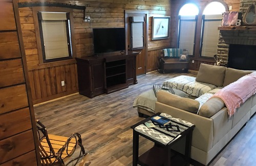 Burgaw Otro | Peaceful Farmhouse on Horse Farm - 20 miles from the Beach !