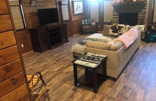 Burgaw Otro | Peaceful Farmhouse on Horse Farm - 20 miles from the Beach !