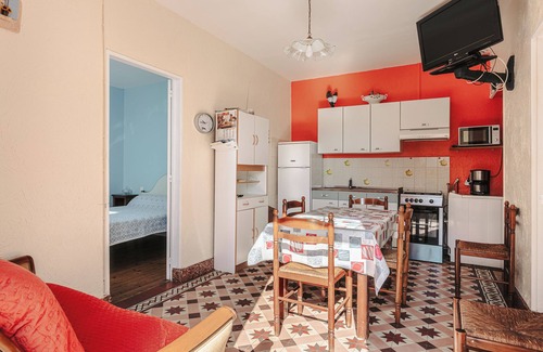 Saint-Trojan-les-Bains Casa | Casa de Vacaciones Tranquila con Patio Privado – Cerca de Playas y Tiendas en Saint-Trojan