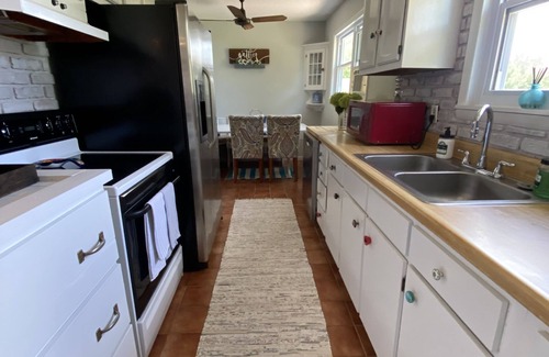 Rehoboth Beach Cabaña | Peaceful garden cottage, close to OUTLETS, fire pit, dog friendly!