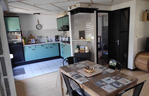 Brailly-Cornehotte Casa | Peaceful gîte in the Picardy countryside - 2 bedrooms, enclosed garden, family comfort