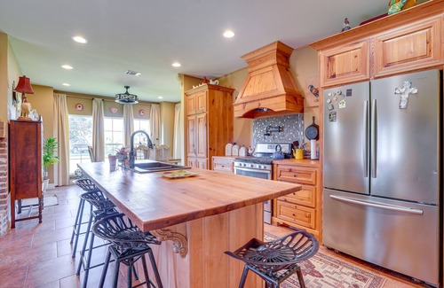 Claiborne Parish Casa | Peaceful Haynesville Vacation Rental w/ Yard!