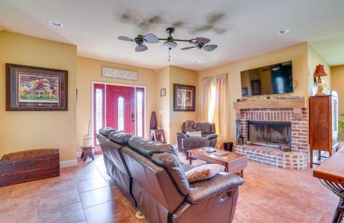 Claiborne Parish Casa | Peaceful Haynesville Vacation Rental with Yard!