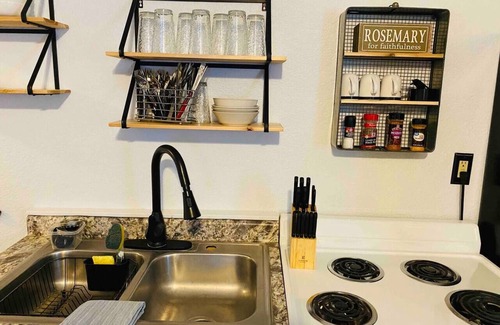 Deadwood Apartamento | Peaceful Hideaway on Main, BH Adventure Unit