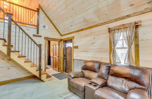 Rising Fawn Casa | Peaceful Hikers Hideaway with Deck on 1 Acre!