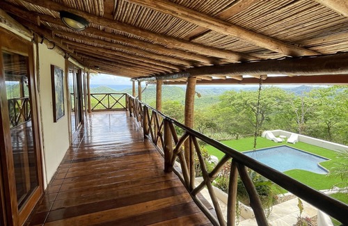San Juan del Sur Villa | Tranquila villa en la ladera con impresionantes vistas
